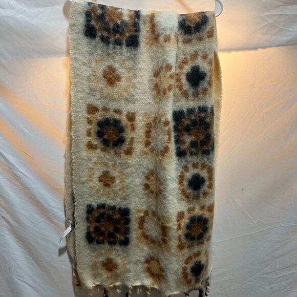 Free People Kaleidoscope Blanket Scarf Ivory Combo Braided Fringe - Picture 6 of 11